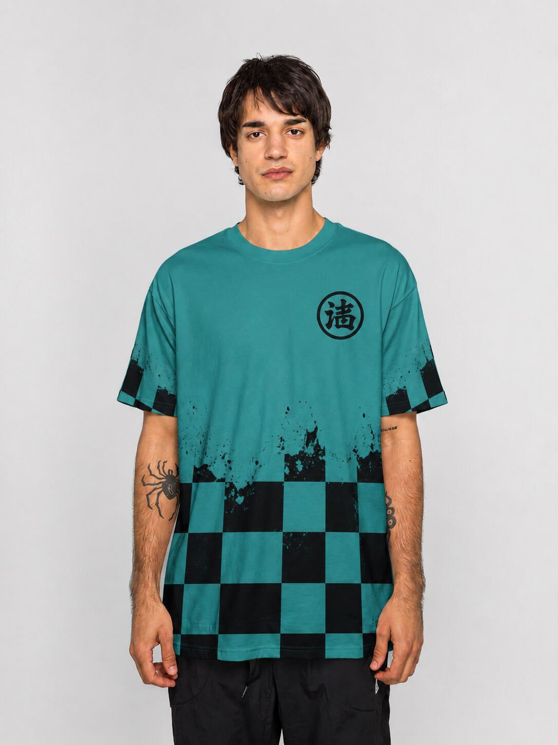 Kaufen Sie das Tanjiro Kamado Karomuster Demon Slayer T-Shirt