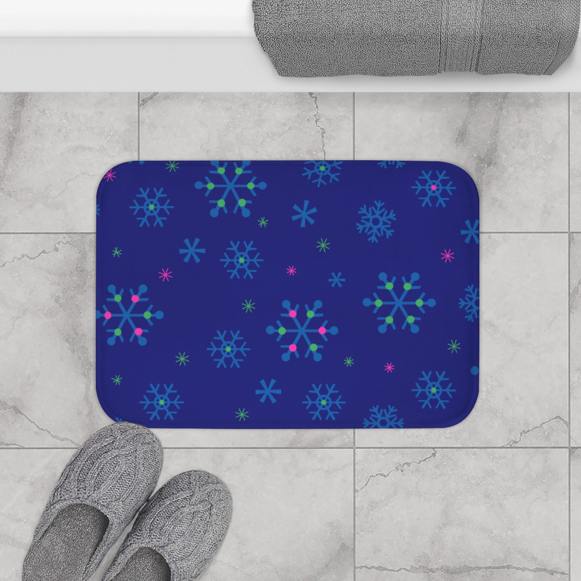 Snowflakes Blues Modern Pattern Stitched Bath Mats